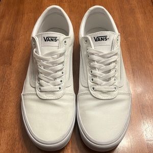 Men’s Vans White Old Skool Shoes - Size 11.5 - Excellent Condition